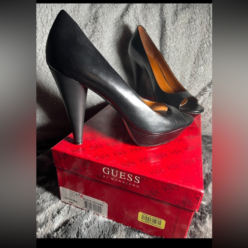 Guess by Marciano Black leather peep toe pumps